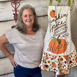 Meet your Posher, Debbie